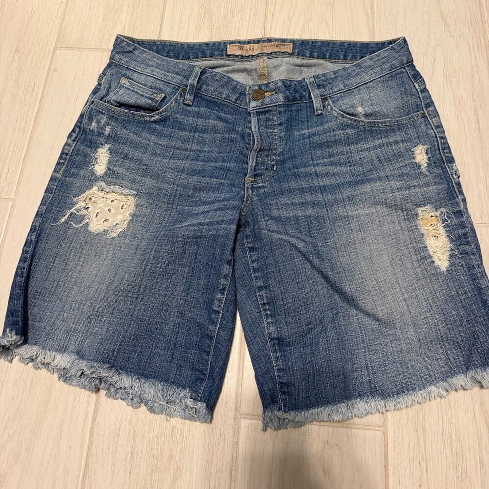 GUESS Distressed Denim Bermuda Shorts Women’s Size 29